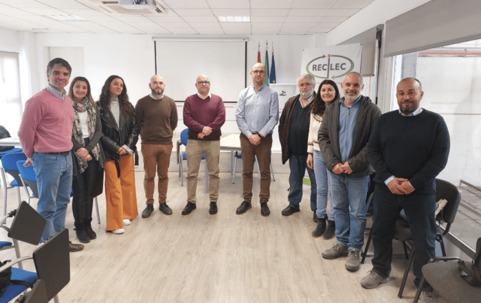 FAEL/AAEL organiza una visita a la planta de Recilec, en el marco del Proyecto “ExPliCit”